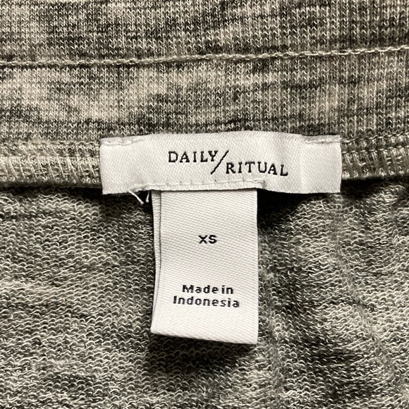 Daily Ritual Skirt XS - Picture 5 of 5